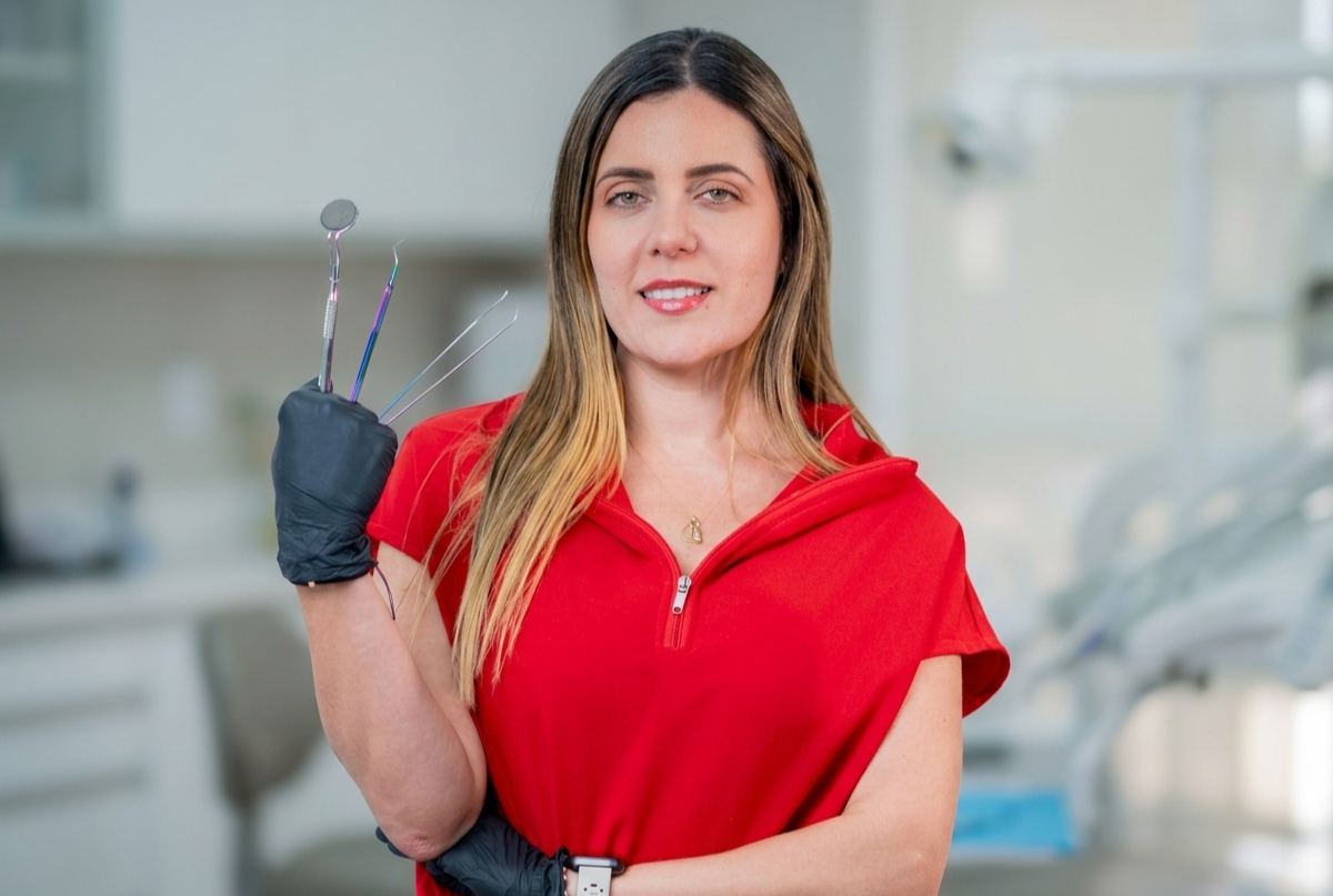 Odontologo-Vanessa-Fernandes-Consultorio-Odontologico-CEOVANDRE-Santa-Teresa-del-Tuy